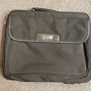 Targus Laptop Bag Briefcase Black Travel 15.5” x 13” x 2.75”